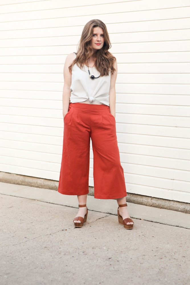 Short crop pants hot sale