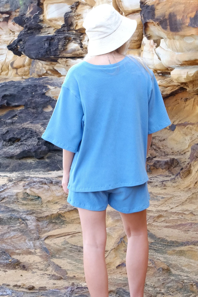 model shot, back